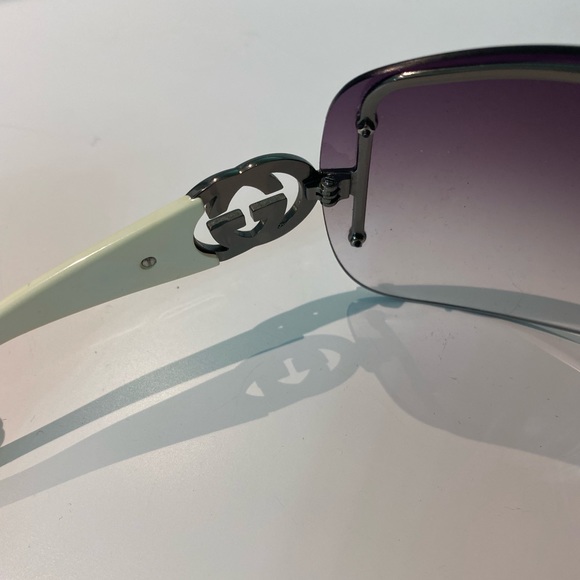 Gucci GG Gunmetal Silver Logo Wrap Purple Tint Floating Frame Ivory Sunglasses - Picture 8 of 10